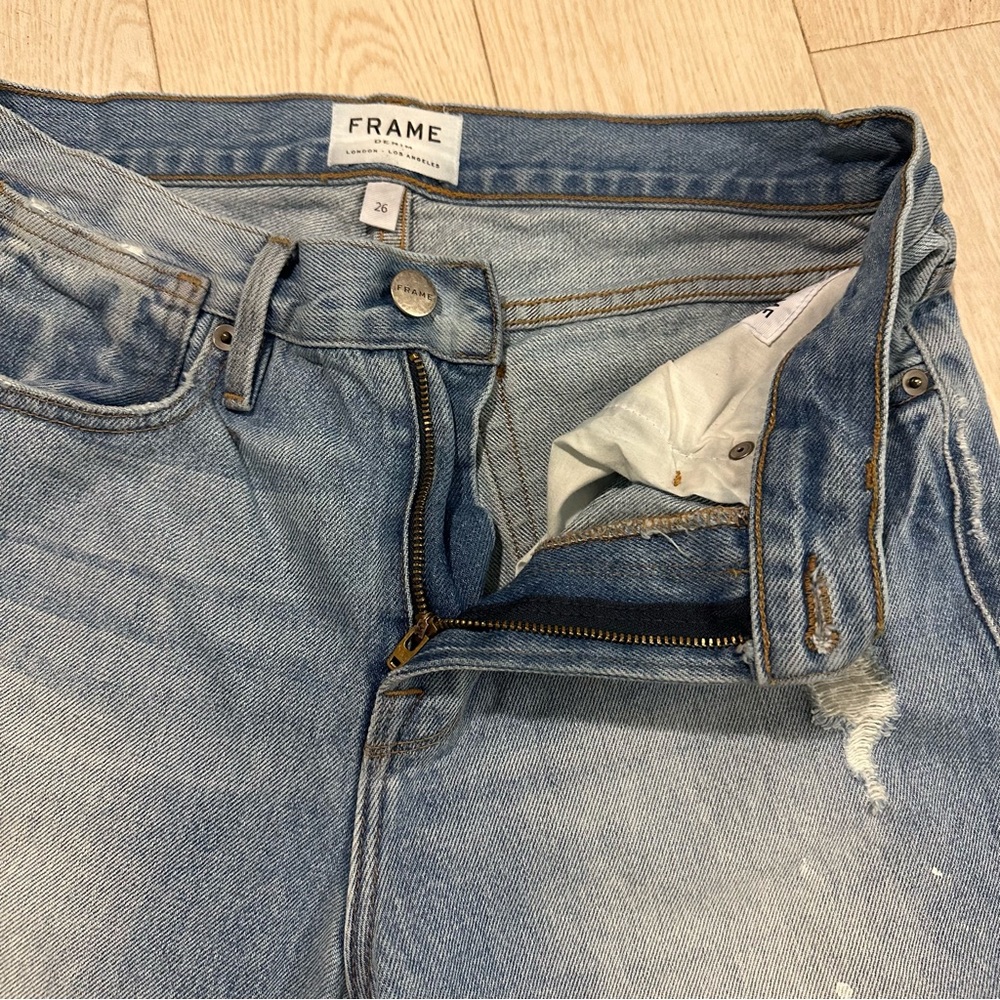 Frame Cropped Jeans - Picture 3 of 8